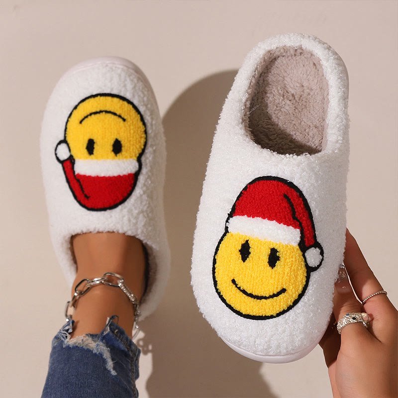 Plus Size Smiley Face Slippers