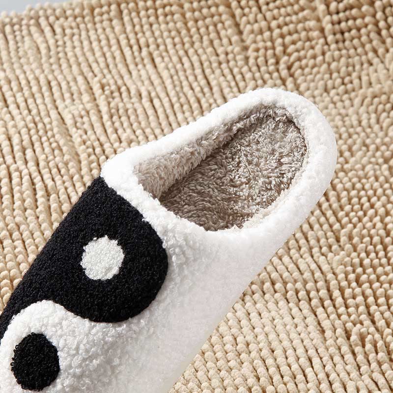 Plus Size Tai Chi Diagram Slippers
