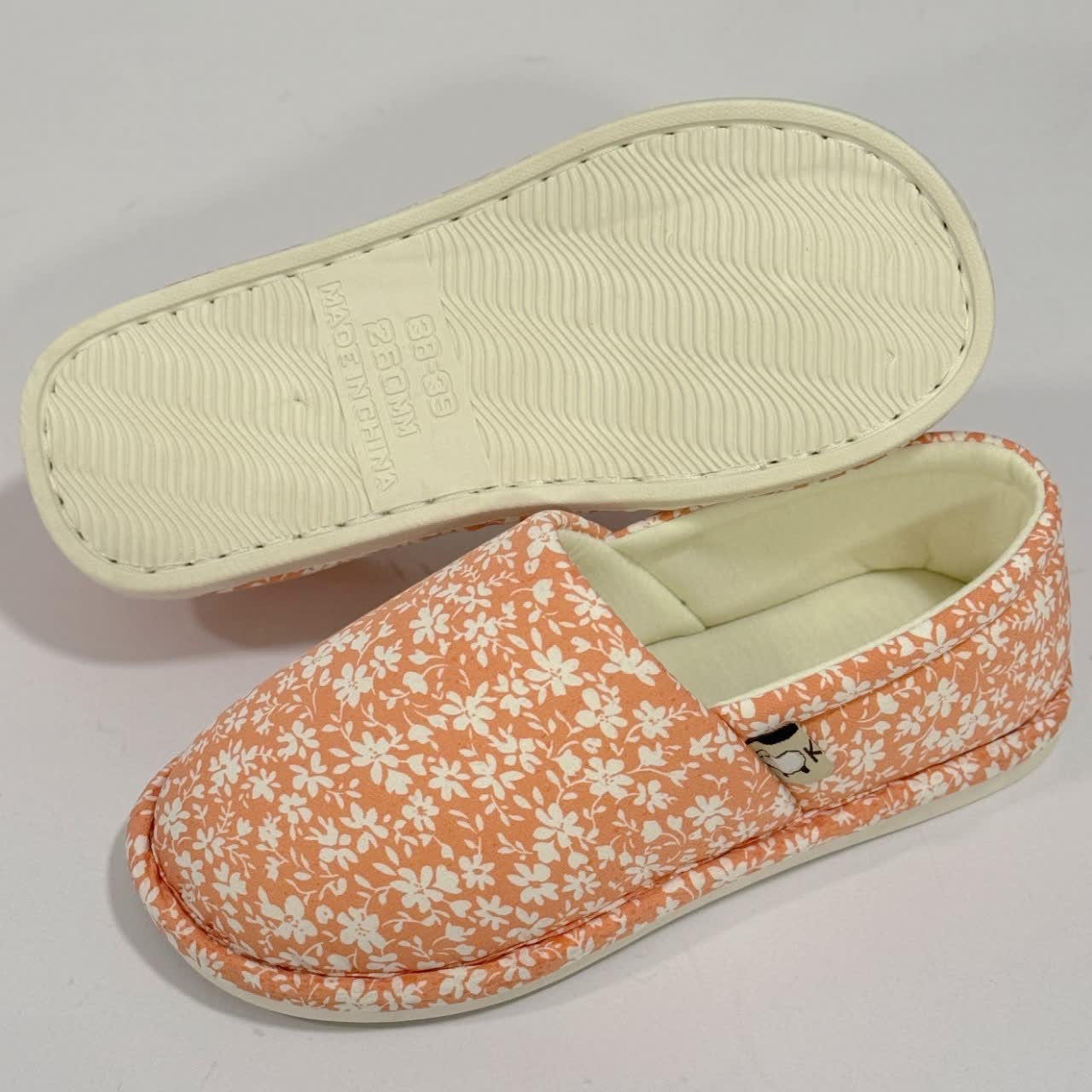 Rustic Floral Non-Slip Canvas Home Slippers