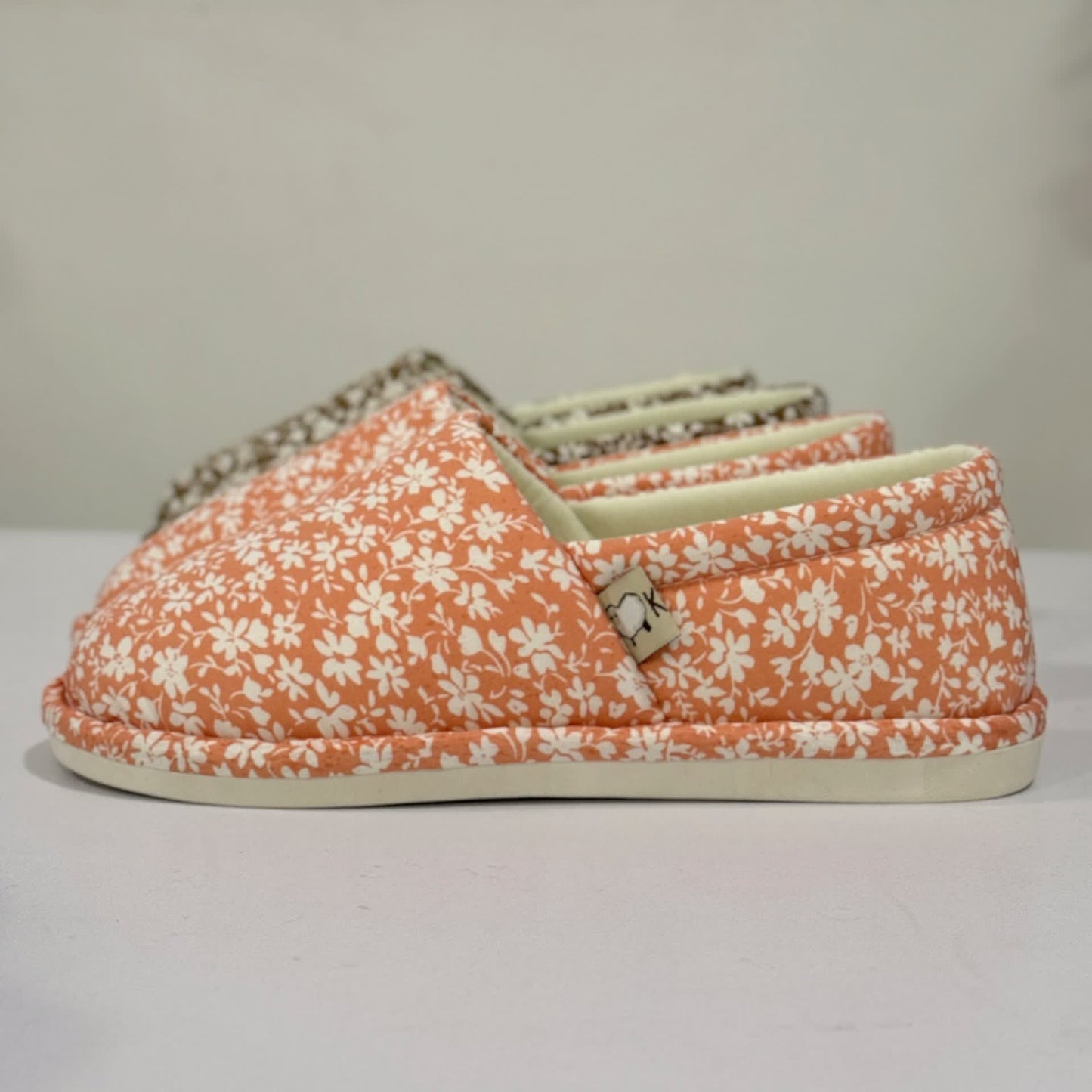 Rustic Floral Non-Slip Canvas Home Slippers