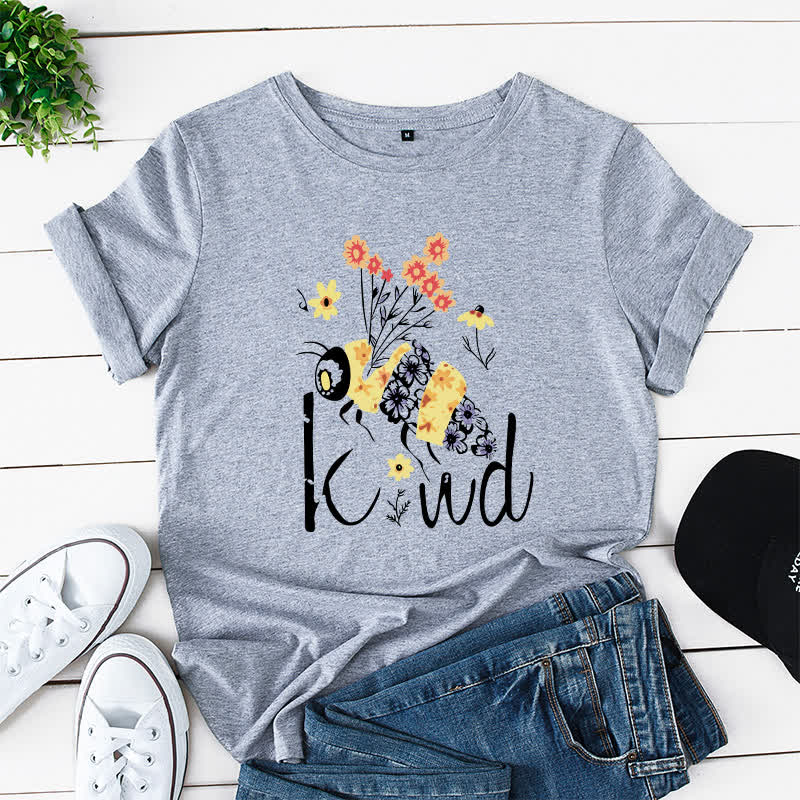 Plus Size Creative Bee Floral Print Short Sleeve T-Shirt