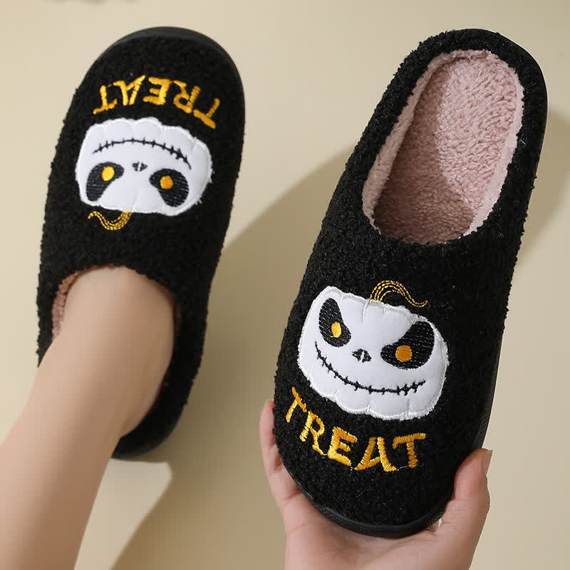 Plus Size Cartoon Pumpkin Indoor Slippers