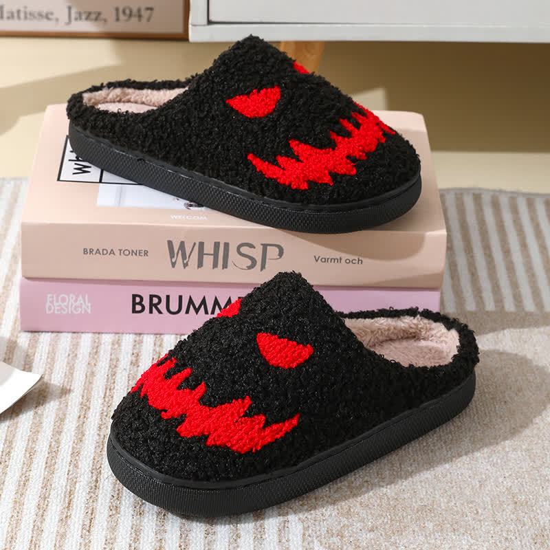 Plus Size Halloween Ghost Face Print Slippers