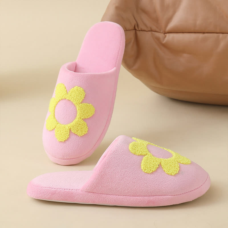 Plus Size Cute Floral Print Slippers