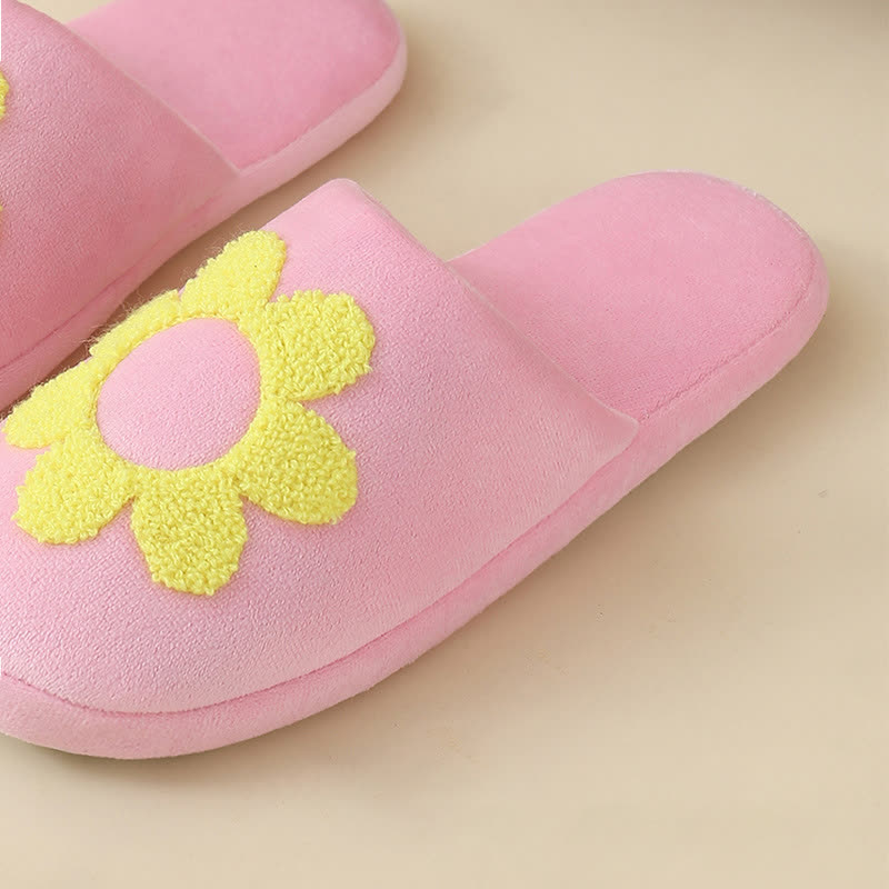 Plus Size Cute Floral Print Slippers
