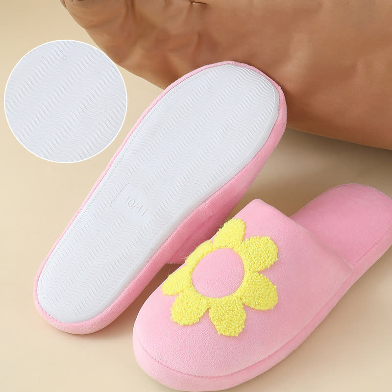 Plus Size Cute Floral Print Slippers