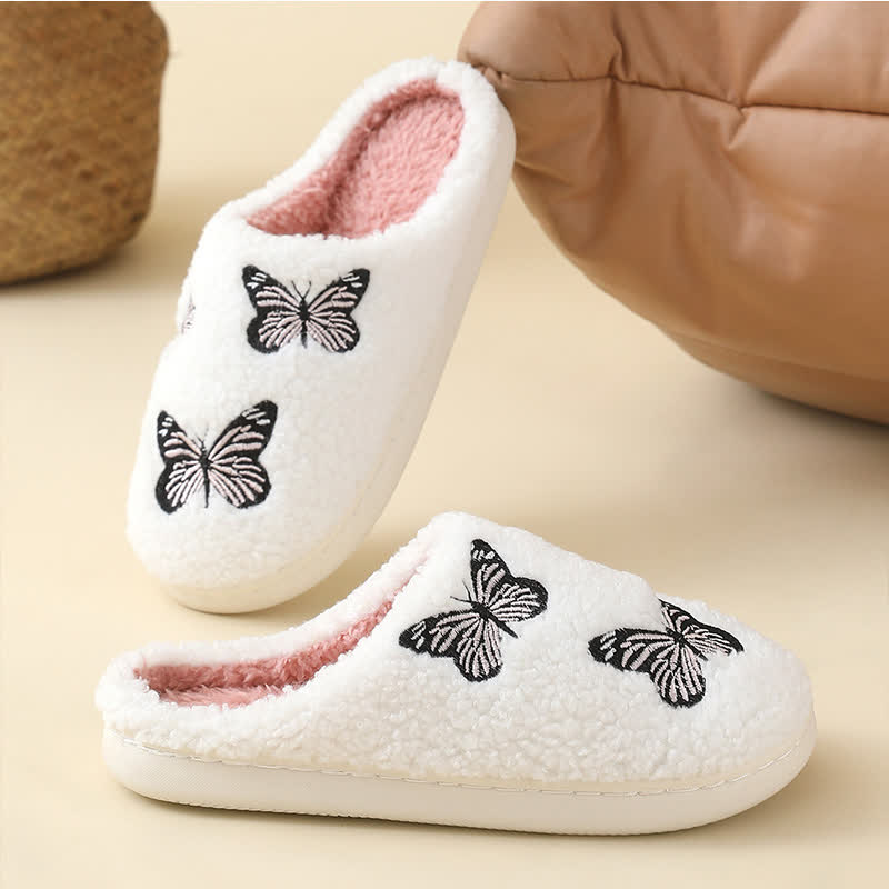 Plus Size Cute Butterfly Print Slippers