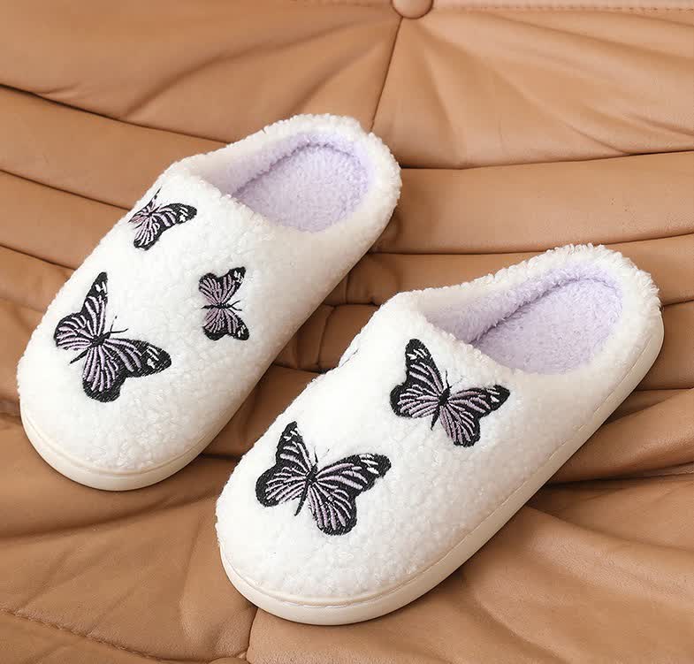 Plus Size Cute Butterfly Print Slippers