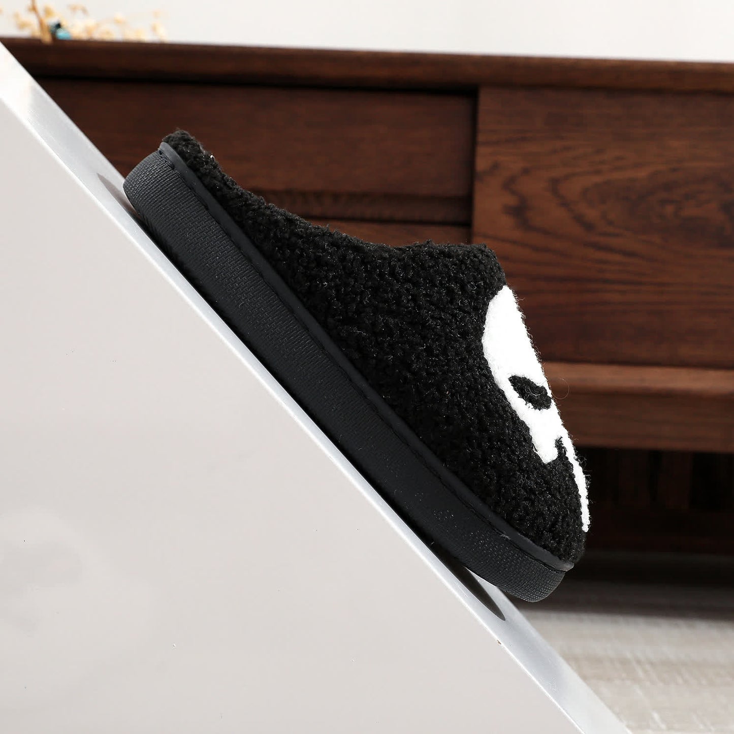 Plus Size Halloween Cartoon Skull Print Slippers - image 14