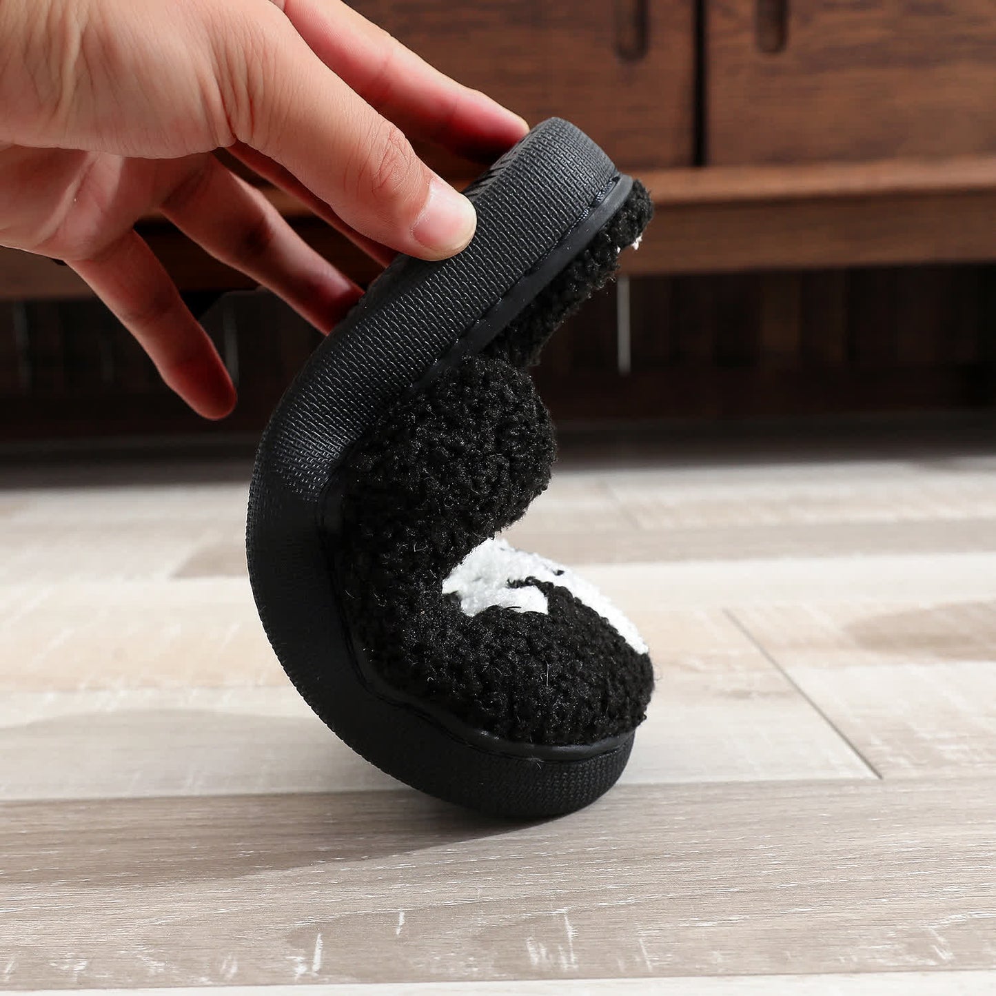 Plus Size Halloween Cartoon Skull Print Slippers - image 15