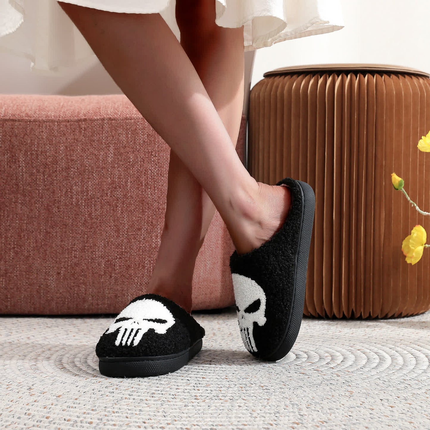 Plus Size Halloween Cartoon Skull Print Slippers - image 3