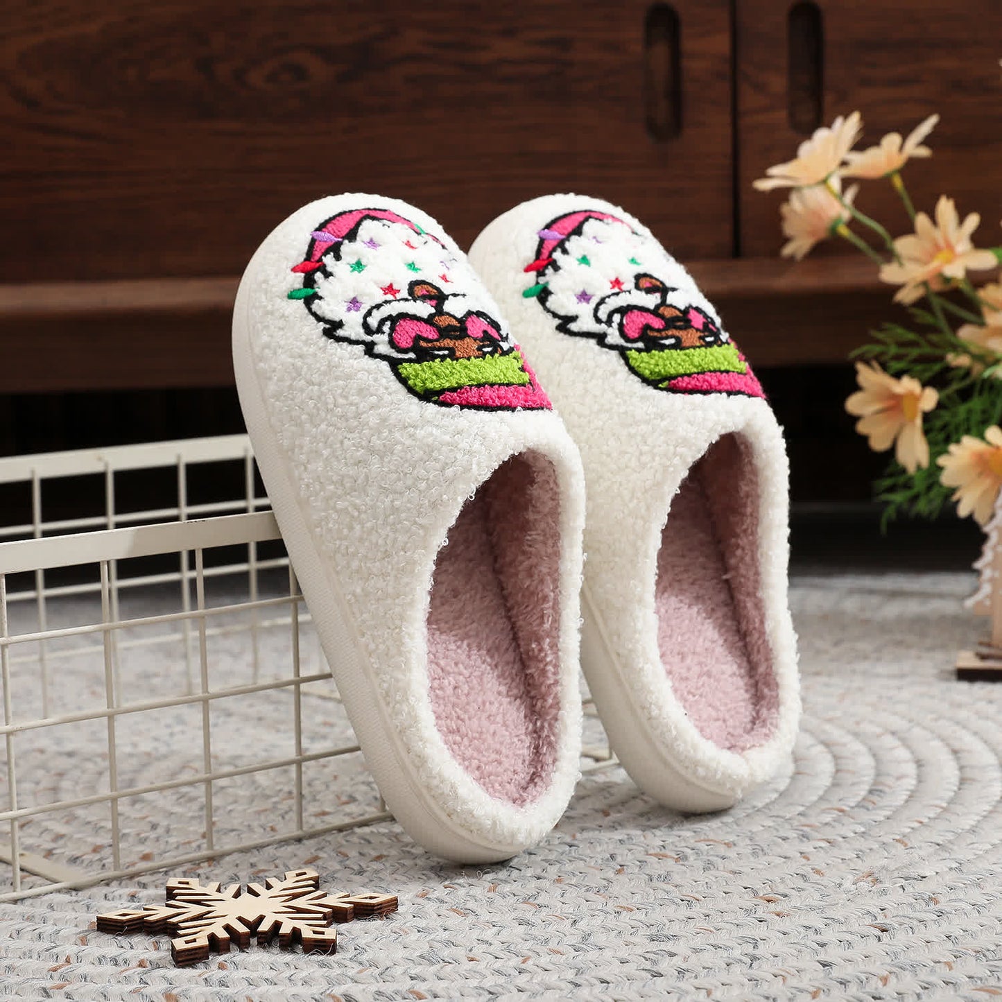 Plus Size Christmas Santa Claus Print Slippers - image 5