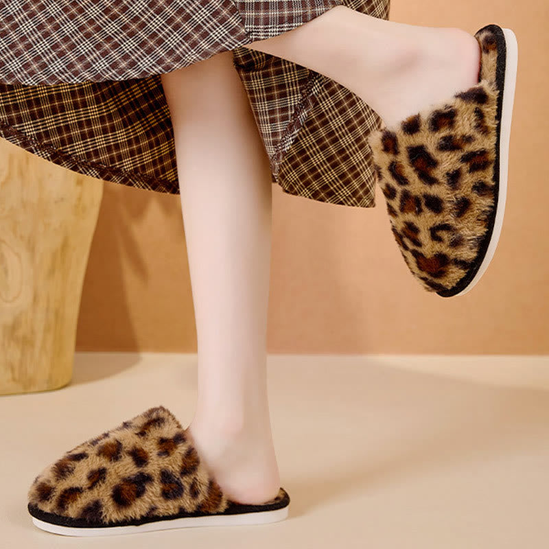 Plusock Plus Size Leopard Print Warm Slippers - image 1