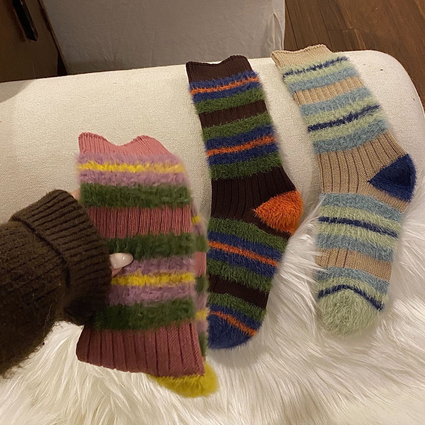 Plusock Color Block Furry Crew Socks(6 Pairs) - image 10