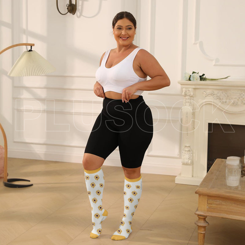Plusock Plus Size Daisy Compression Socks - image 7