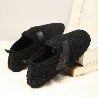 Plus Size Fashion Buckle Slipper Socks