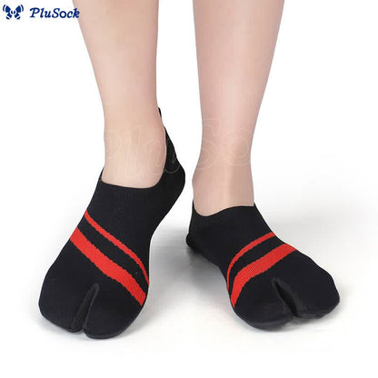 Plus Size Split Toe Stripe Slipper Socks - image 4