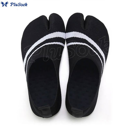 Plus Size Split Toe Stripe Slipper Socks - White - 4XL - image 12