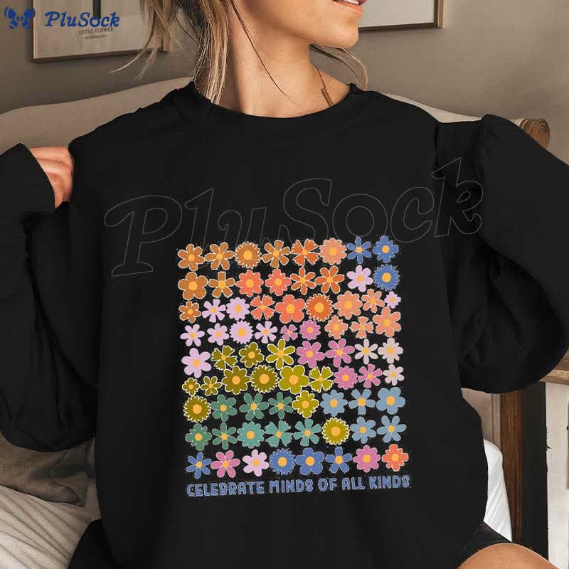 Plus Size Cute Flowers Sweatshirt