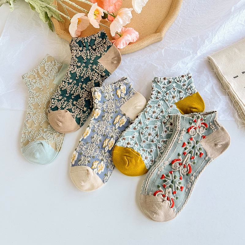 Retro 3D Relief Ankle Socks(5 Pairs)
