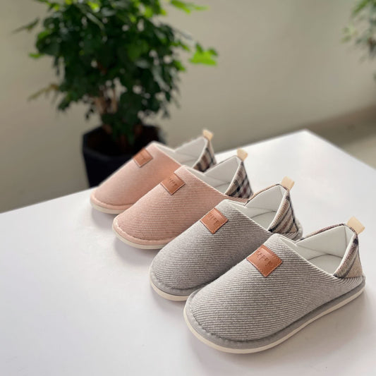 Simple Plaid Stitching Non-slip Slippers