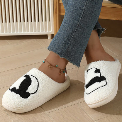 Plus Size Cartoon Panda Print Slippers