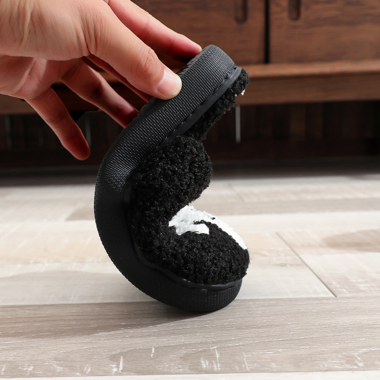 Plus Size Halloween Cartoon Skull Print Slippers - image 15