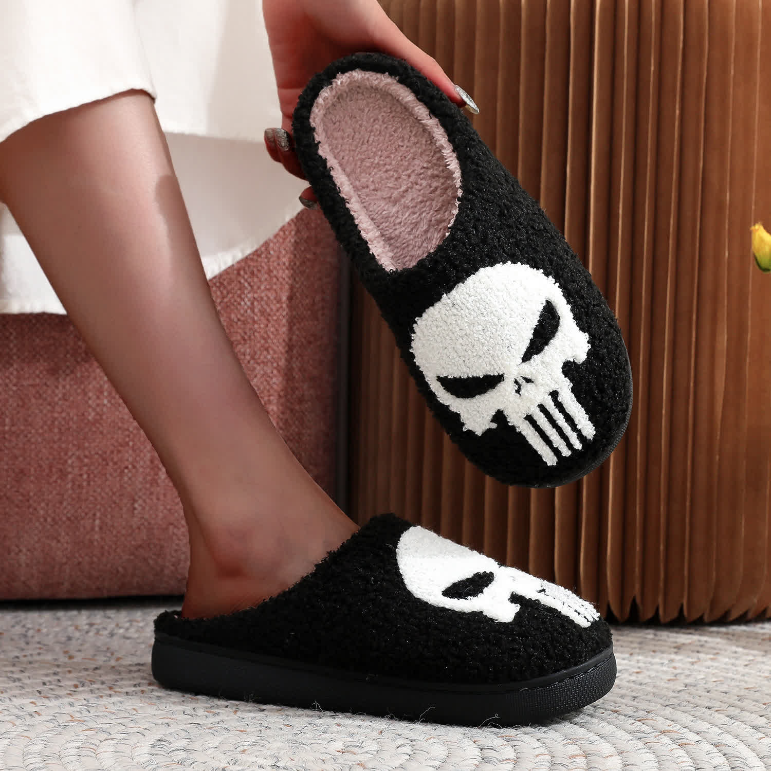 Plus Size Halloween Cartoon Skull Print Slippers - image 7