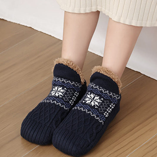 Plusock Plus Size Snowflake Slipper Socks - image 0