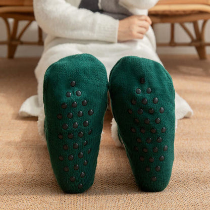 Plusock Plus Size Christmas Reindeer Santa Claus Slipper Socks - image 8