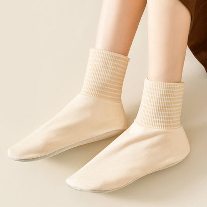 Plusock Mugwort Oil Sleep Socks - image 3