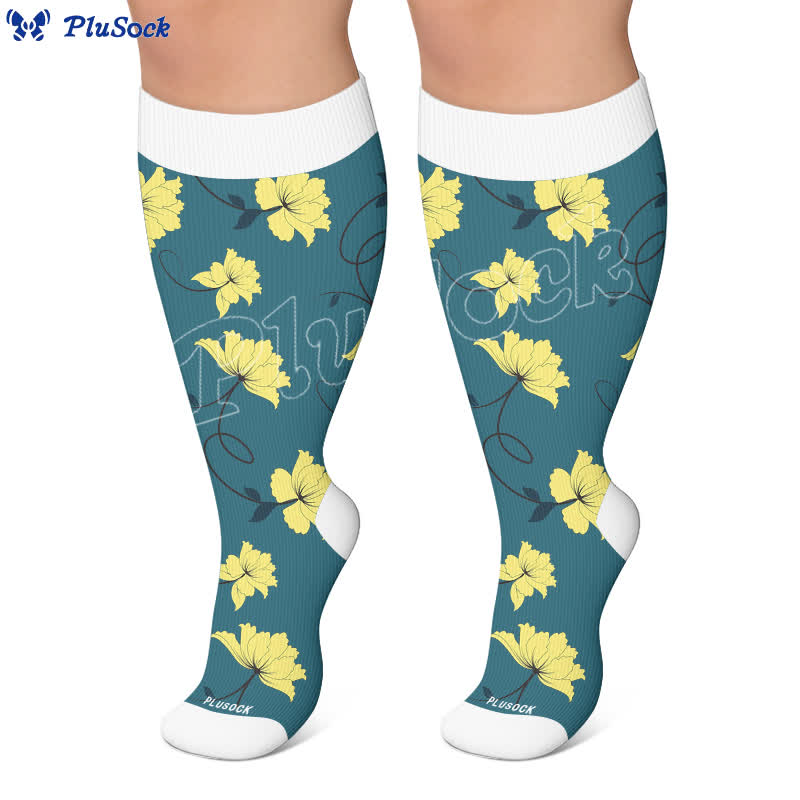 Plusock Plus SizeVibrant Flowers Compression Socks - image 5