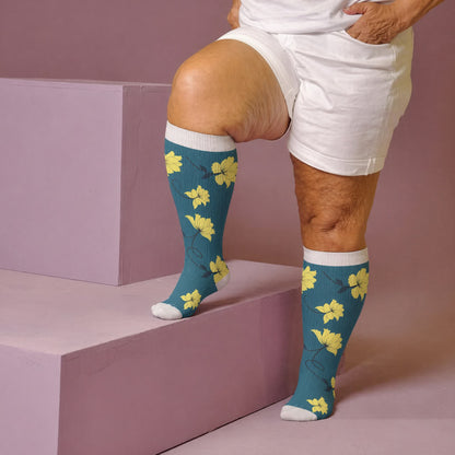 Plusock Plus SizeVibrant Flowers Compression Socks - image 1