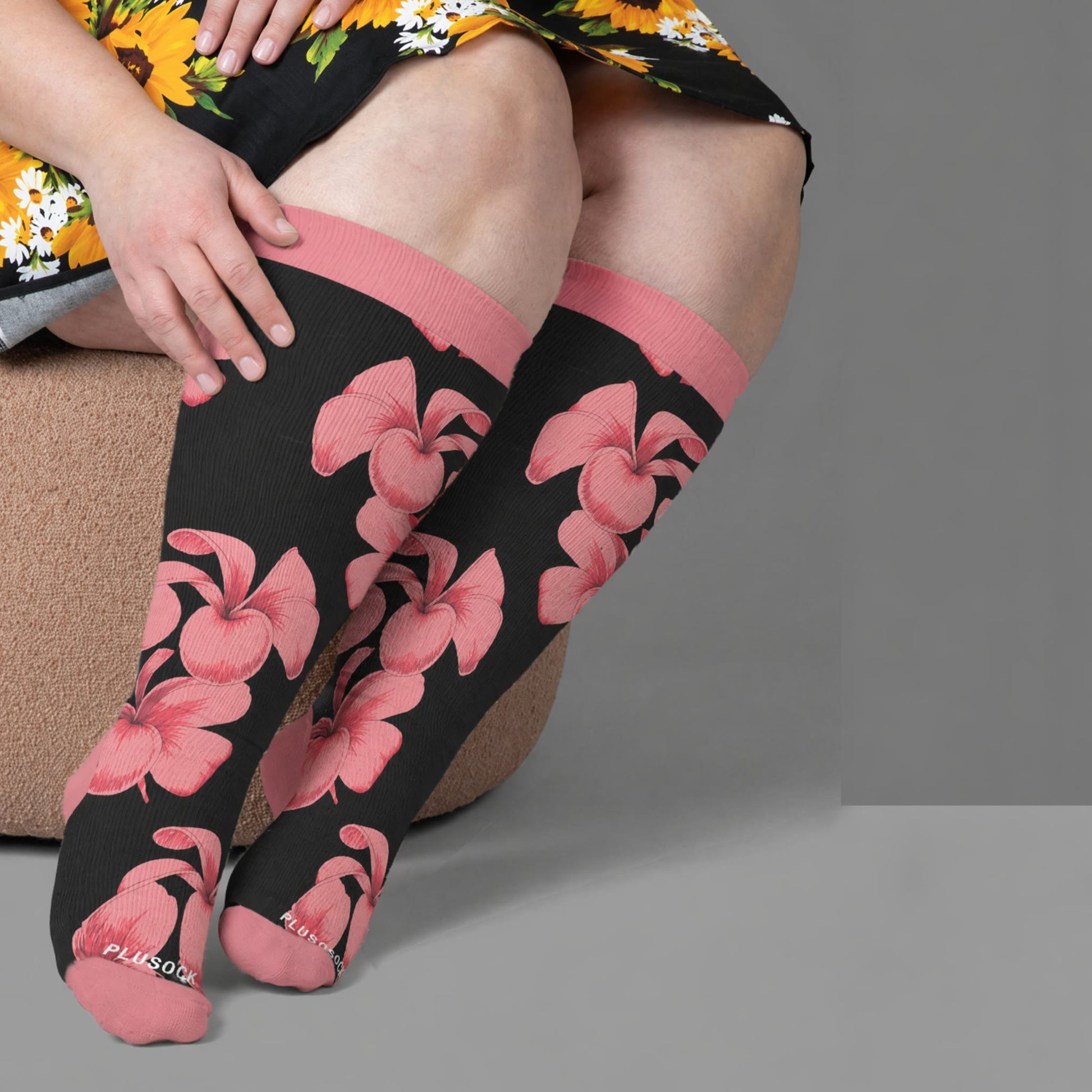 Plusock Plus Size Tulip Bloom Compression Socks - image 1