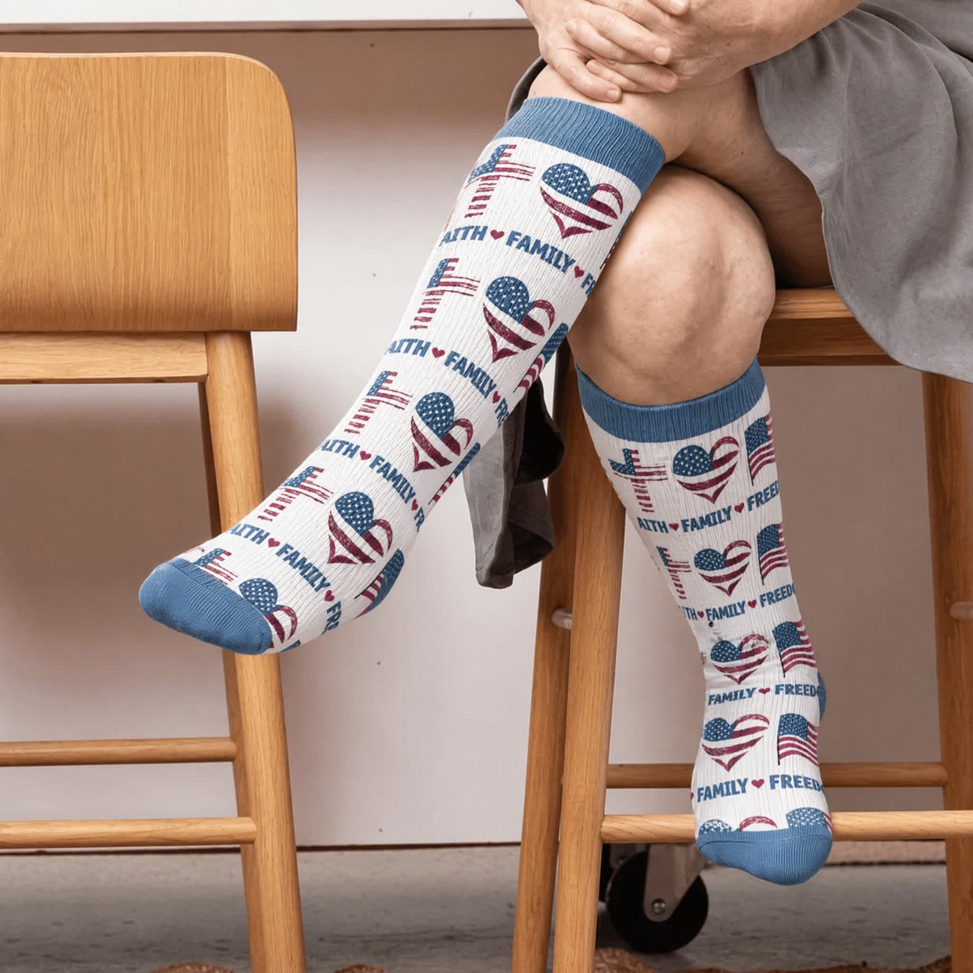Plusock Plus Size Patriotic Heart Compression Socks - Blue(1 Pair) - 4XL - image 1