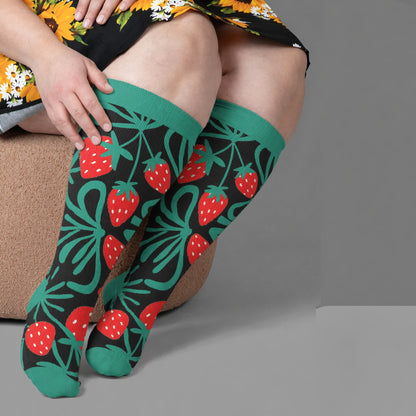 Plusock Plus Size Strawberry Vine Compression Socks - Green(1 Pair) - 4XL - image 1