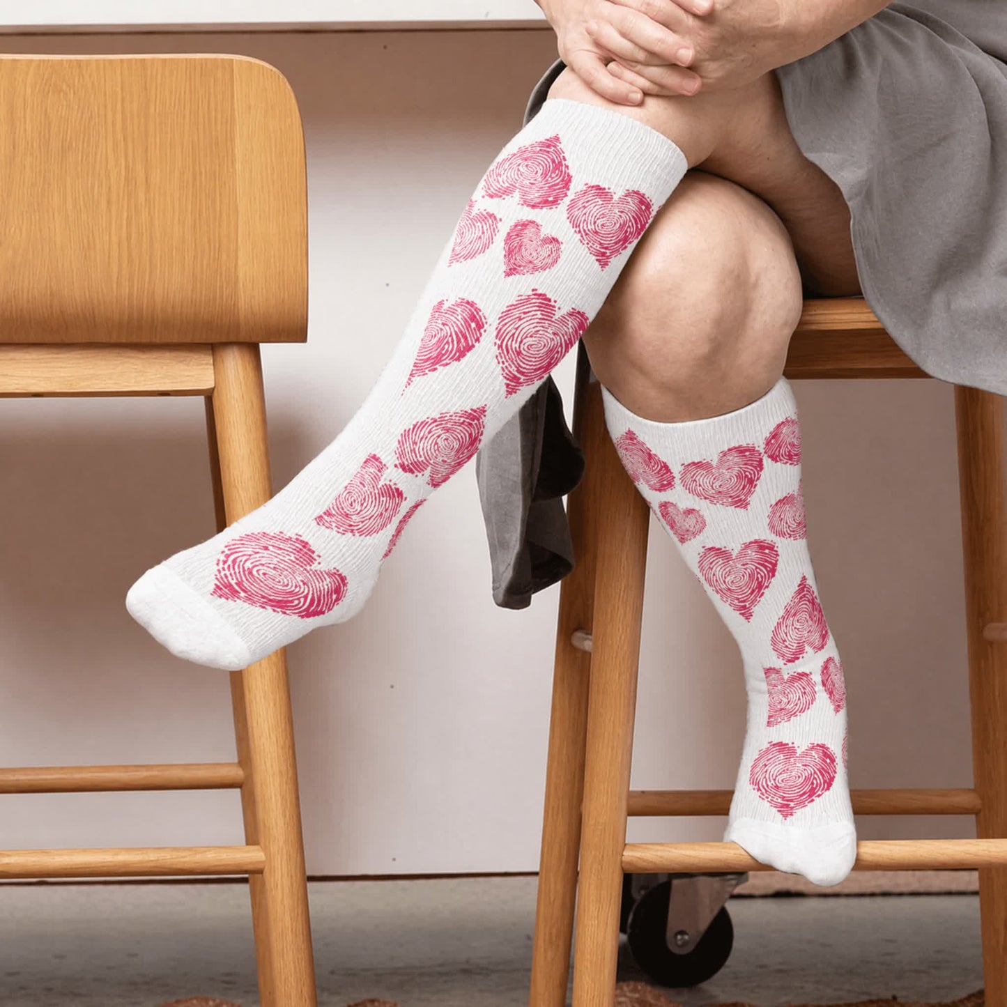 Plusock Plus Size Sexy Heart Compression Socks - White(1 Pair) - 4XL - image 2