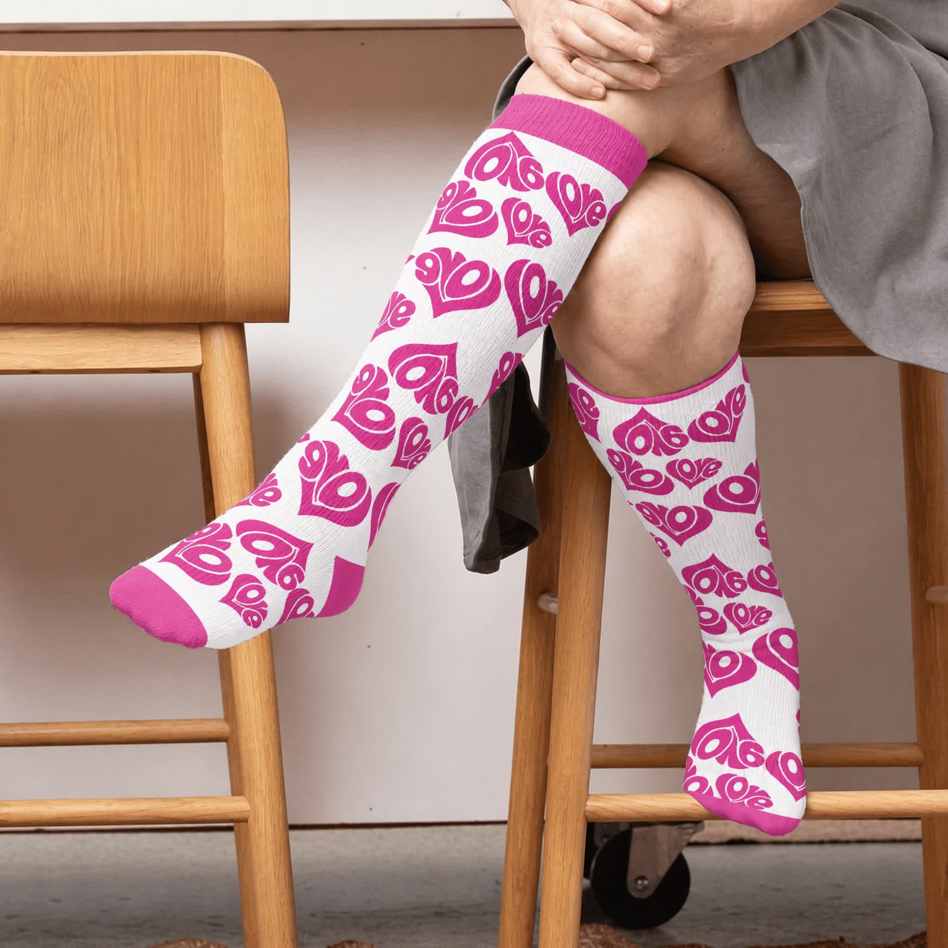Plusock Plus Size Sexy Heart Compression Socks - Pink(1 Pair) - 4XL - image 3