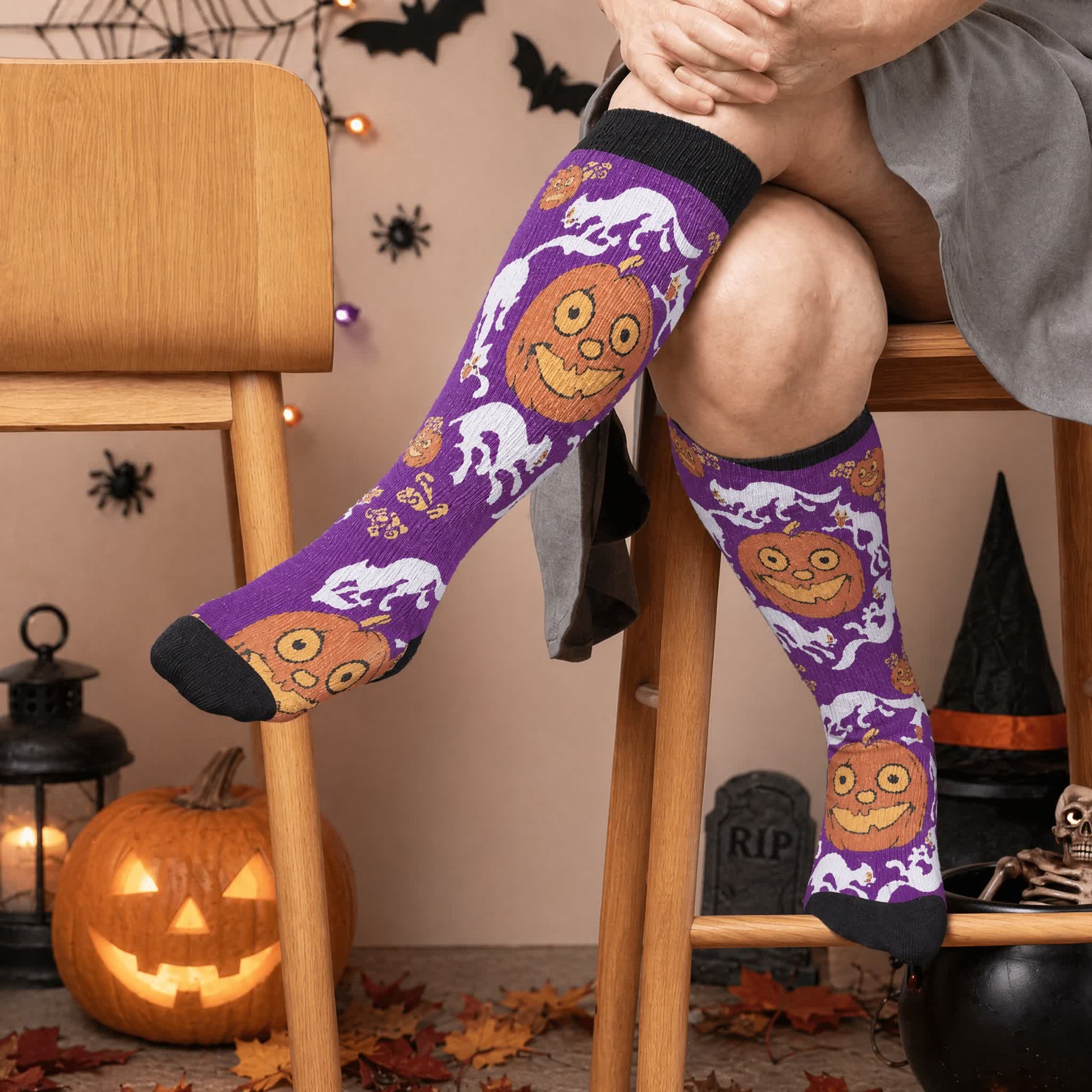 Plusock Plus Size Halloween Pumpkin Compression Socks - Purple(1 Pair) - 4XL - image 1