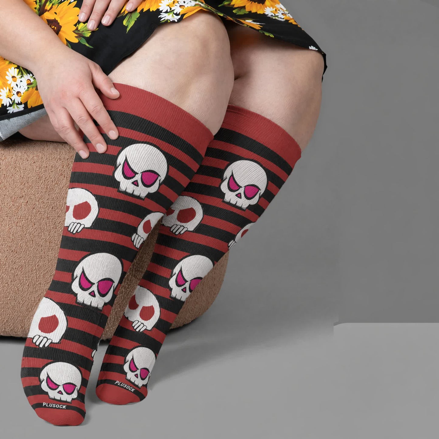 Plusock Plus SizeSkull Lollipops Compression Socks - Red(1 Pair) - 4XL - image 2