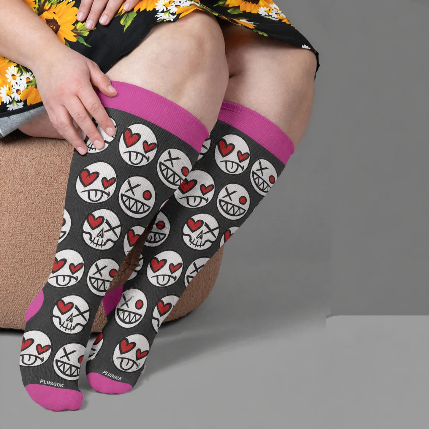 Plusock Plus SizeSkull Lollipops Compression Socks - Black(1 Pair) - 4XL - image 3