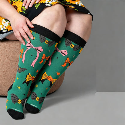 Plusock Plus Size Halloween Bat Compression Socks - Green(1 Pair) - 4XL - image 1