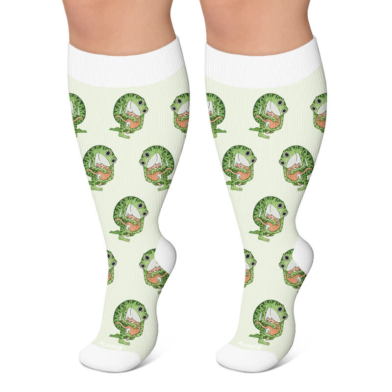 Plusock Plus Size Cartoon Frog Print Compression Socks - Green - 4XL - image 4