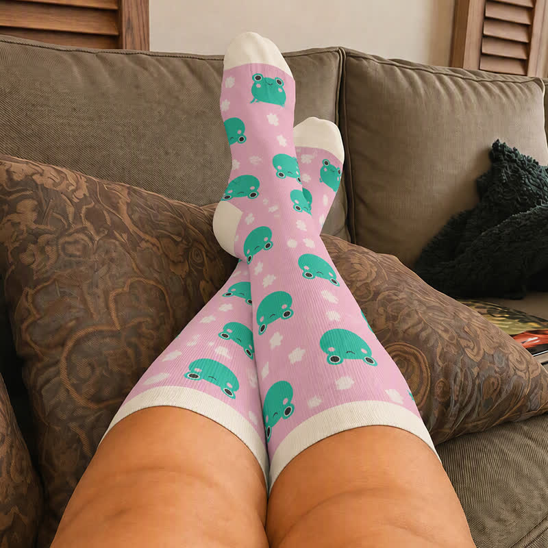 Plusock Plus Size Daisy Frog Compression Socks - image 2
