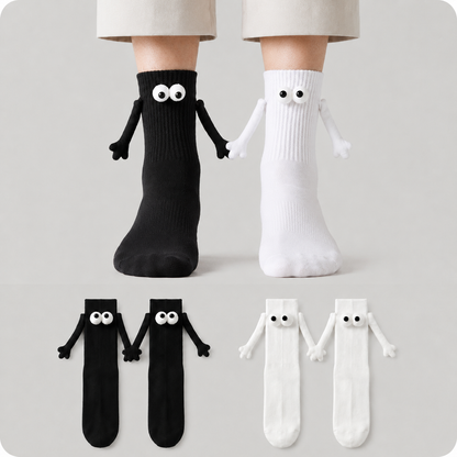 Plusock Playful 3D Eye Magnetic Hand Holding Quarter Socks(2 Pairs) - image 0