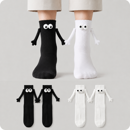 Plusock Playful 3D Eye Magnetic Hand Holding Quarter Socks(2 Pairs) - image 0