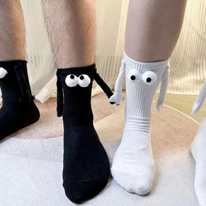 Plusock Playful 3D Eye Magnetic Hand Holding Quarter Socks(2 Pairs) - image 4