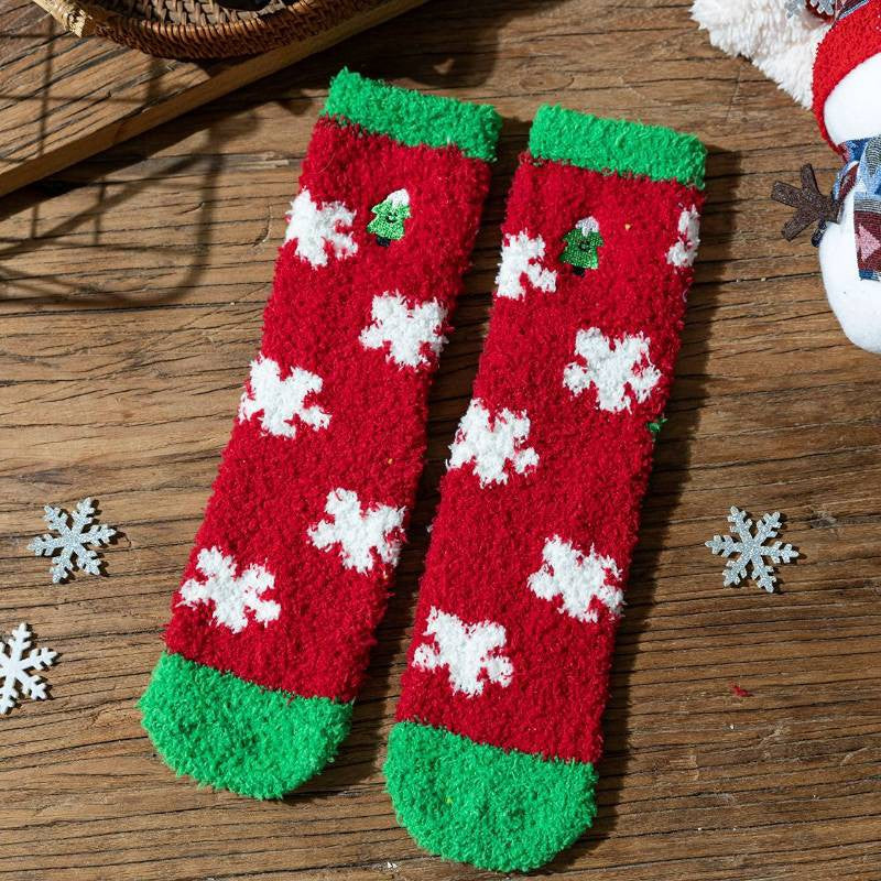 Plusock Festive Plush Plaid Quarter Socks (6 Pairs) - image 4