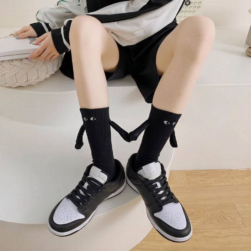 Plusock Smile Magnetic Hand Holding Quarter Socks (2 Pairs) - Black - EU36-42(US3-8.5) - image 1