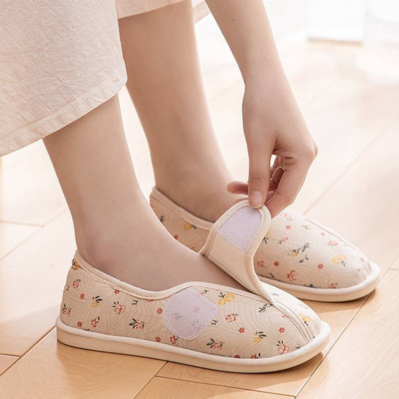 Plusock Adjustable Garden Quilted Fluffy Shoes - image 3